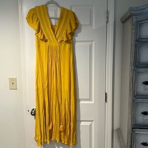 Like New, Baltic Born Maxi Dress- Mustard. Size Medium